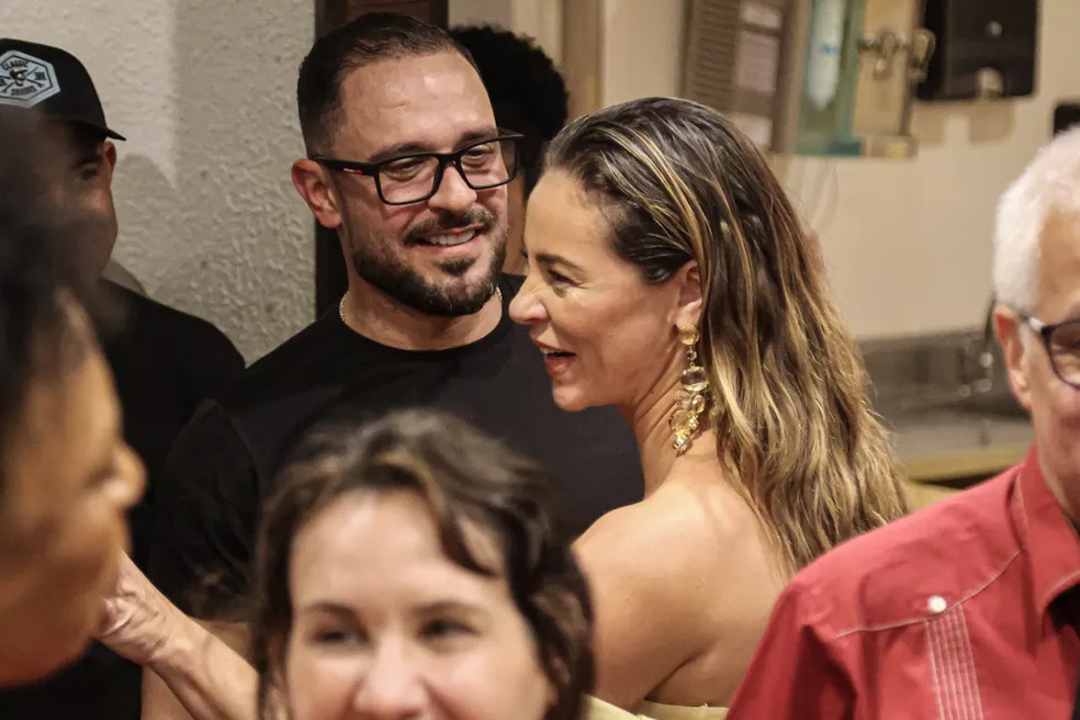 Ultima aparição de Paolla Oliveira e Diogo Nogueira juntos